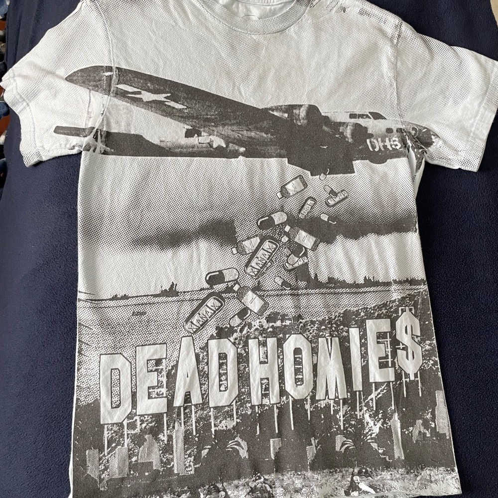 Authentic Dead Homies Airplane Pill Delivery T-Shirt Size: Small
